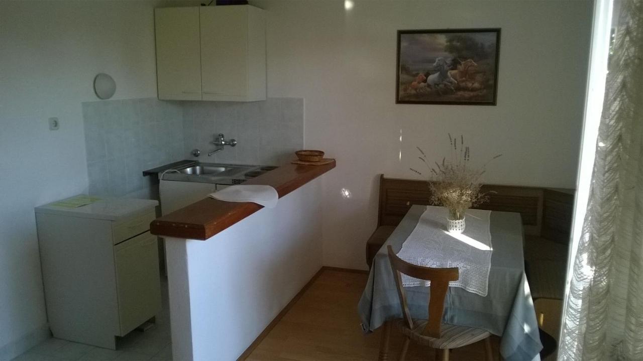 Apartments By The Sea Barbat, Rab - 17620 Barbat na Rabu Exterior photo
